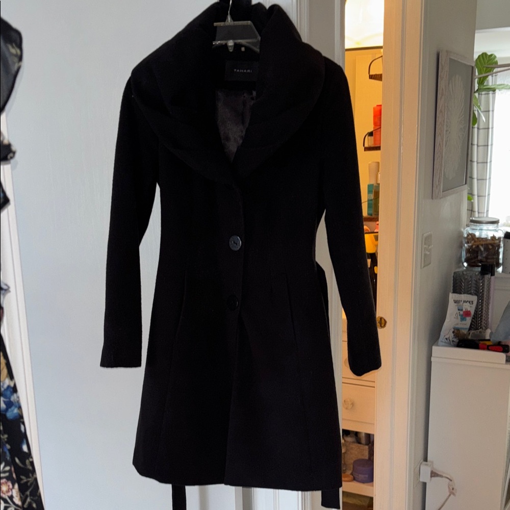 Tahari Elegant Black Women's Coat Sz XS - Picture 2 of 5